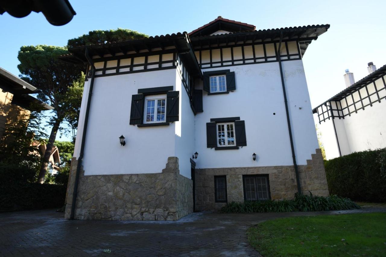 Tradicion Y Elegancia Villa Getxo Buitenkant foto