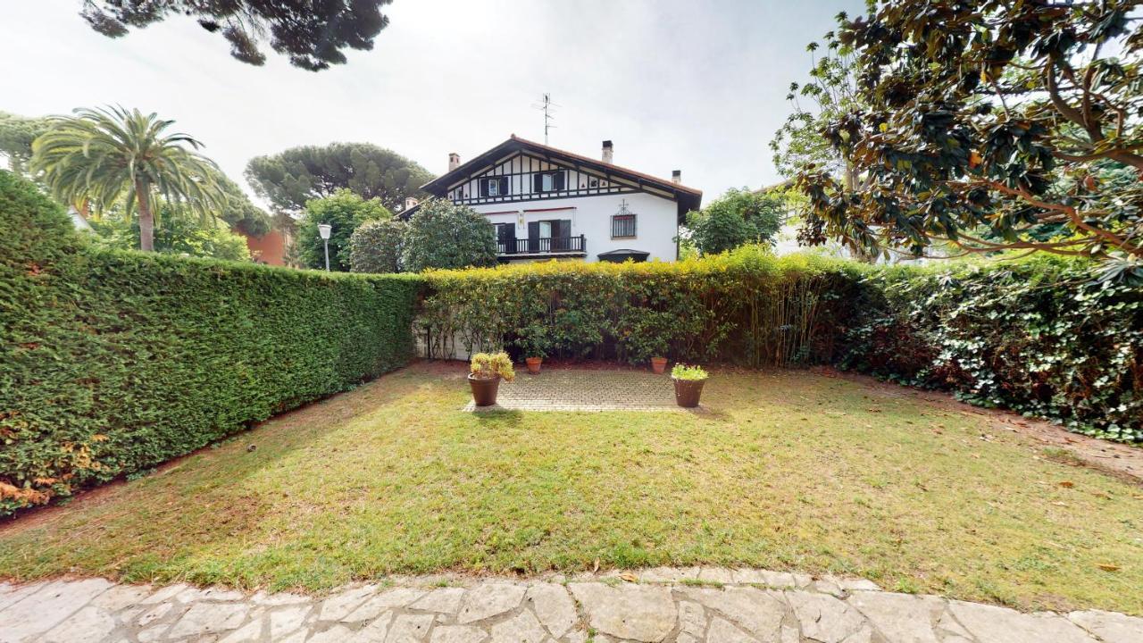 Tradicion Y Elegancia Villa Getxo Buitenkant foto